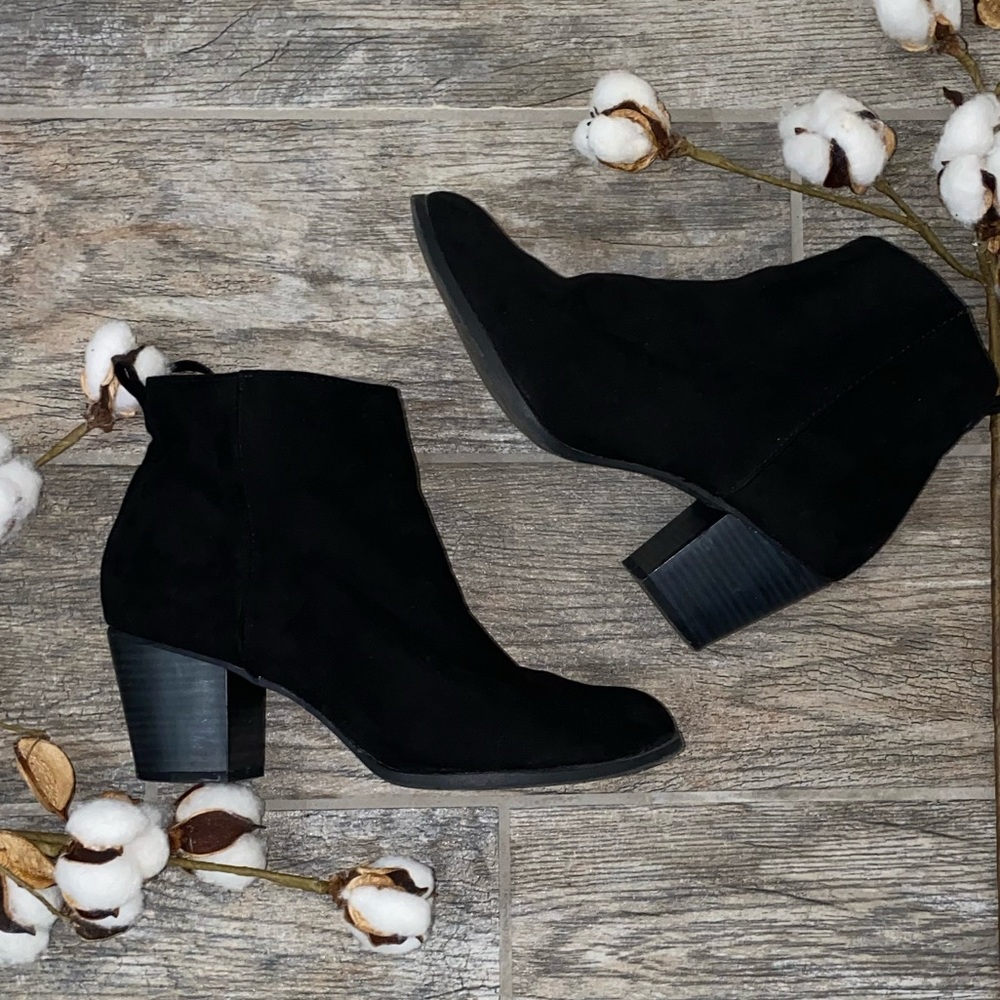 Old Navy Faux Suede Booties